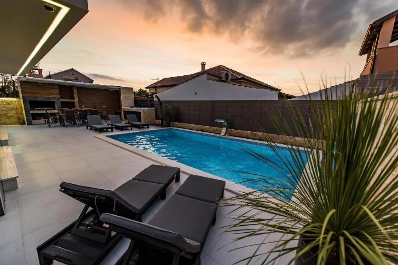 Villa Lisa By Belmont Realty Privlaka   Privlaka (Zadar)