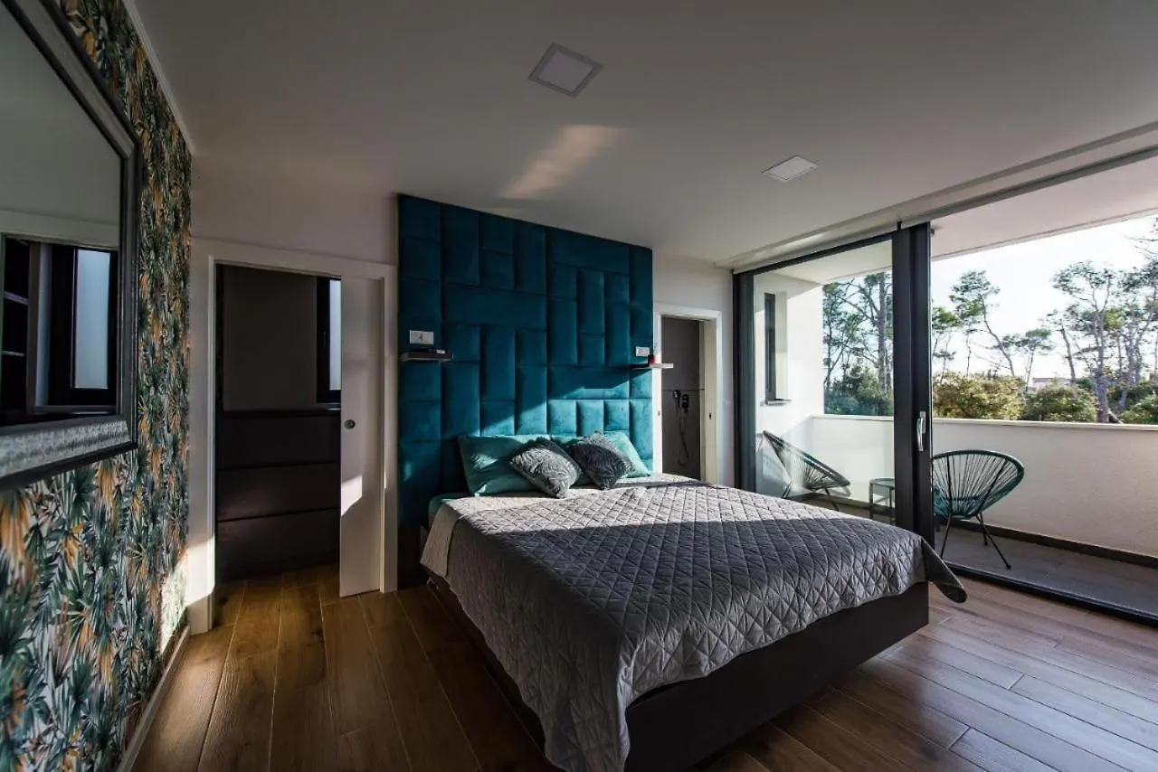 Villa Lisa By Belmont Realty Privlaka
